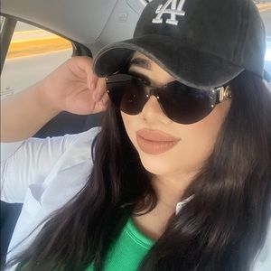 Meet your Posher, Daisy